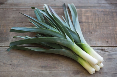 Picture of Baby Leeks - bunch (4/5 leeks)