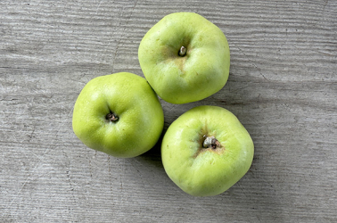 COOKING Apples Bramley/Beefing - 500g Picture of COOKING Apples Bramley/Beefing - 500g