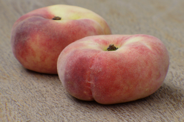 Flat peach 300-350g Picture of Flat peach 300-350g